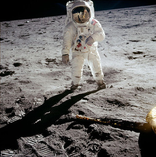 Illustration for article titled One Giant Leap For Mankind: Apollo 11 Moon Landing